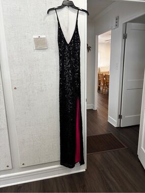 Black Sequin Evening Prom Dress with Pink Lining